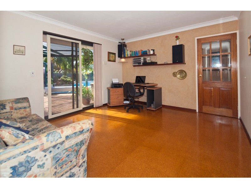 33 Fraser Way, Padbury WA 6025