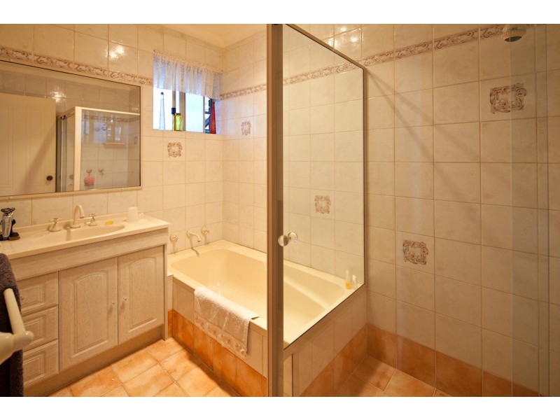 33 Fraser Way, Padbury WA 6025