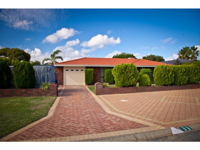 33 Fraser Way, Padbury WA 6025
