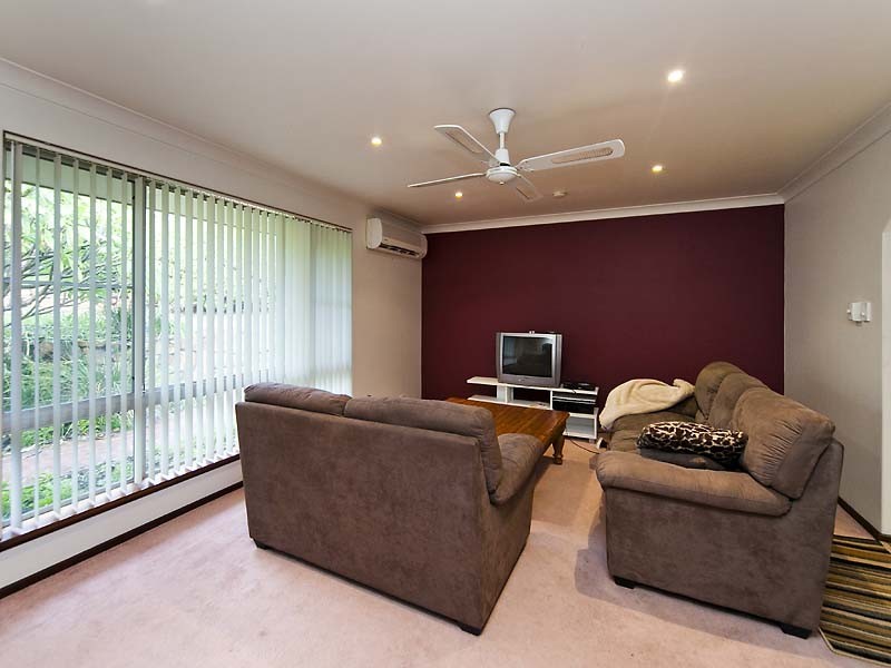 2 Stanford Road, Kallaroo WA 6025