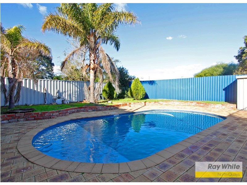 76 Camberwarra Drive, Craigie WA 6025