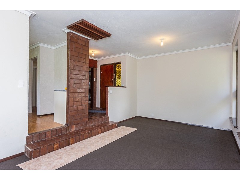 11 Buchanan Way, Padbury WA 6025