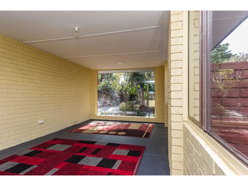 11 Buchanan Way, Padbury WA 6025