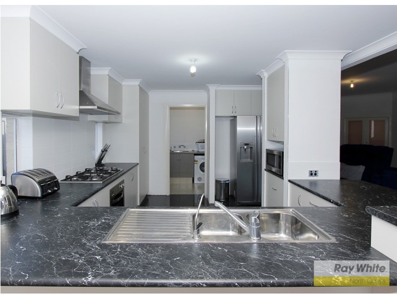 62 Wistful Parade, Aveley WA 6069