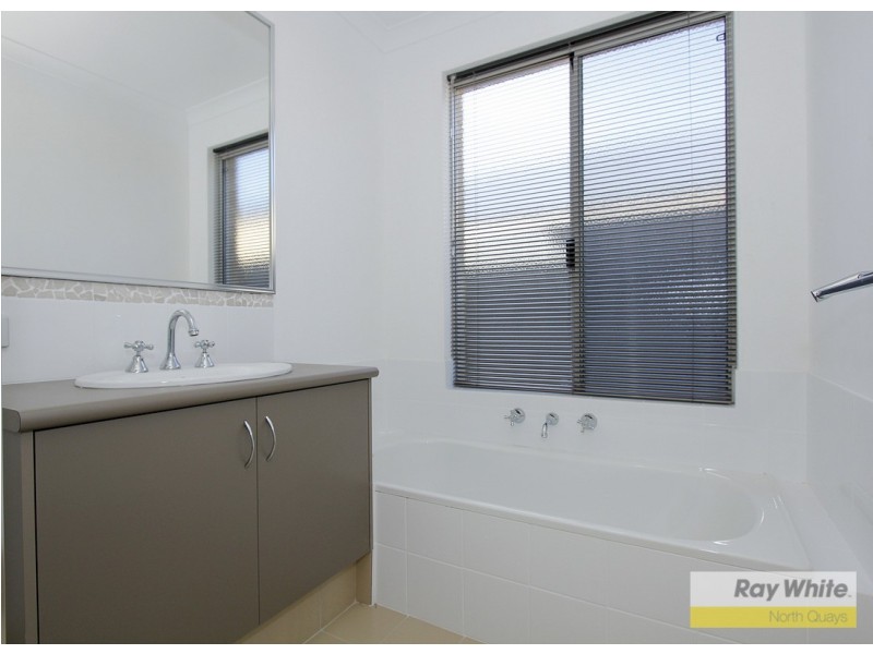 62 Wistful Parade, Aveley WA 6069