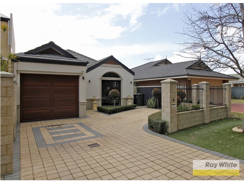 16 Waterview Drive, Woodvale WA 6026