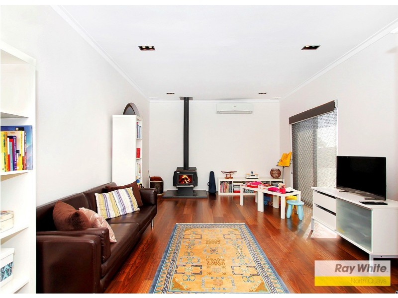 38 Mayflower Cresent, Craigie WA 6025