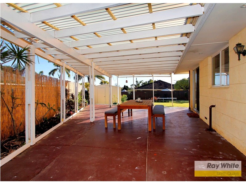 38 Mayflower Cresent, Craigie WA 6025