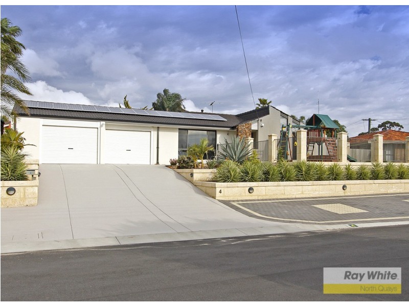 4 Fitzpatrick Way, Padbury WA 6025