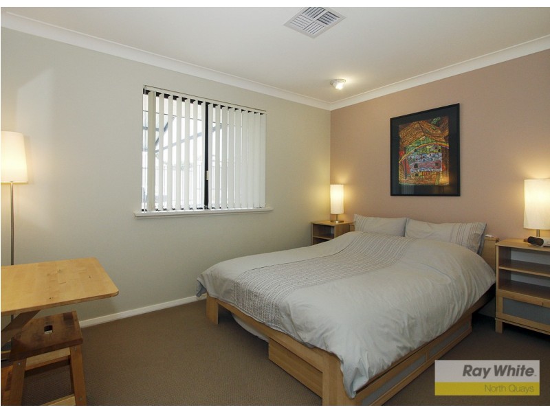 4 Fitzpatrick Way, Padbury WA 6025