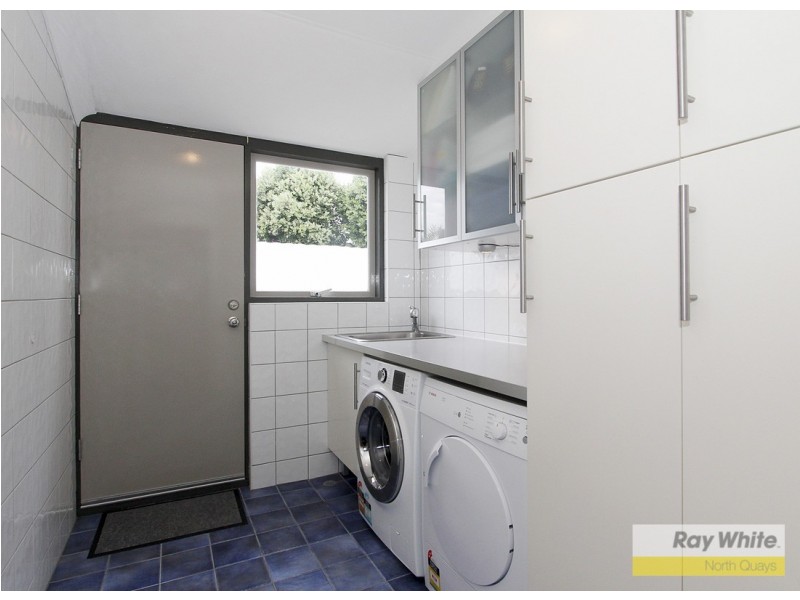 4 Fitzpatrick Way, Padbury WA 6025