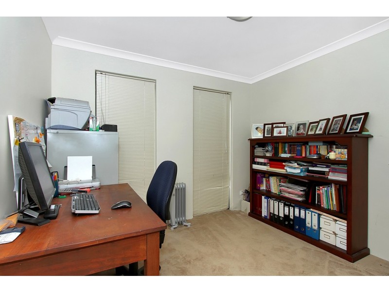 103 Kingsway, Madeley WA 6065