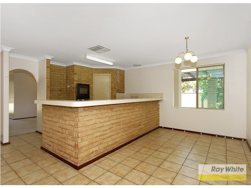 9 Newhaven Place, Kingsley WA 6026