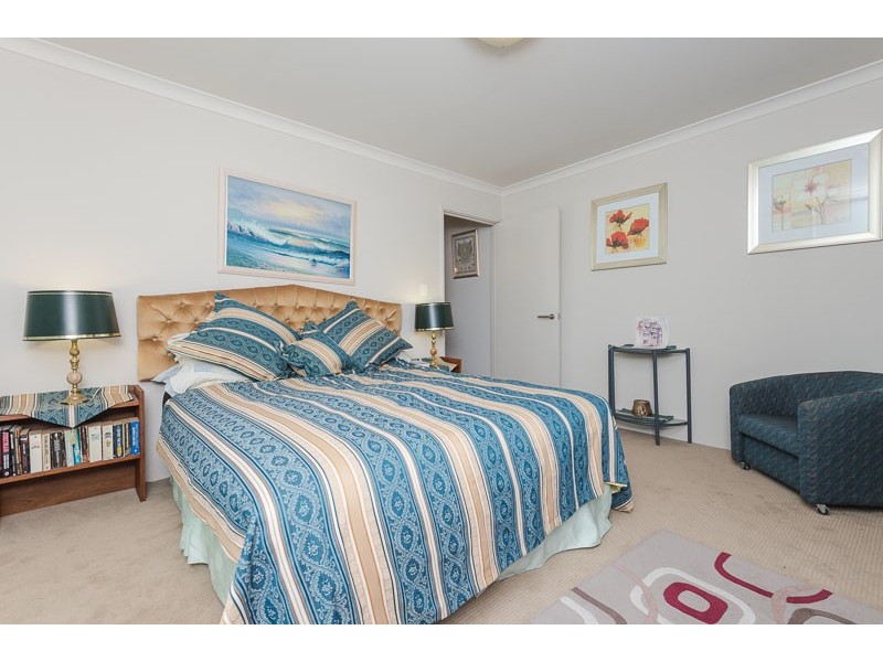 2 Oyster Lane, Yanchep WA 6035