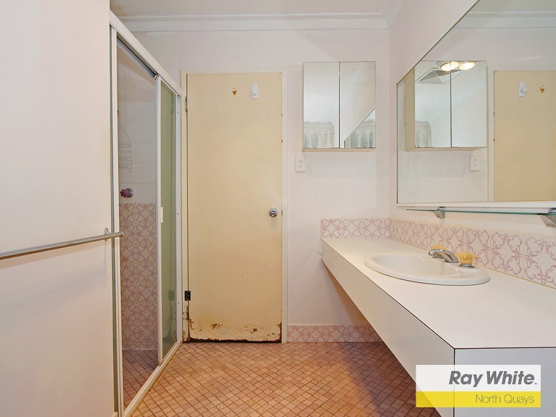 4 Hann Place, Padbury WA 6025