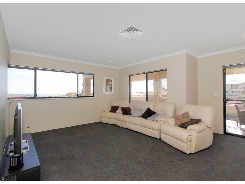 12 Tees Court, Mindarie WA 6030