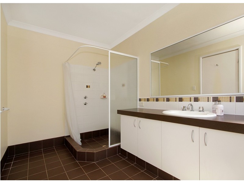 17 Oakhill Heights, Ellenbrook WA 6069