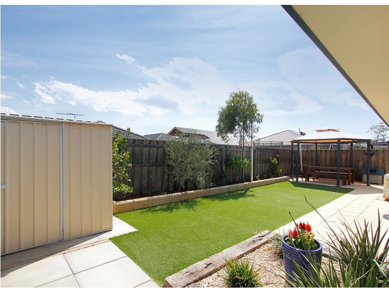 17 Oakhill Heights, Ellenbrook WA 6069