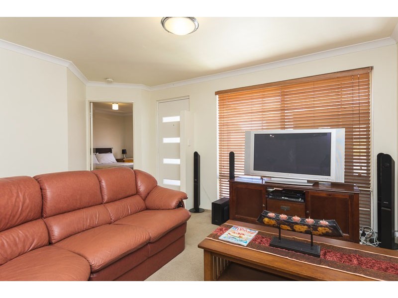 4 Blackbird Glen, Quinns Rocks WA 6030