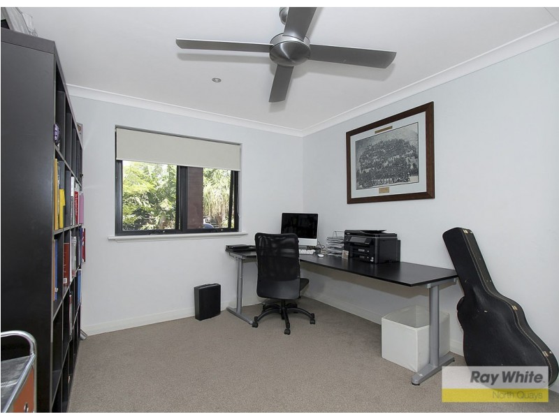 15 Barrallier Way, Padbury WA 6025