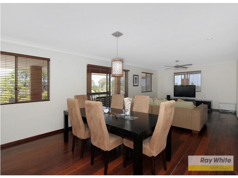 15 Barrallier Way, Padbury WA 6025