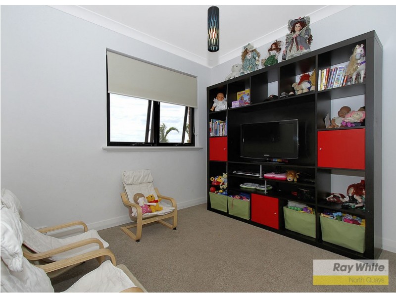 15 Barrallier Way, Padbury WA 6025