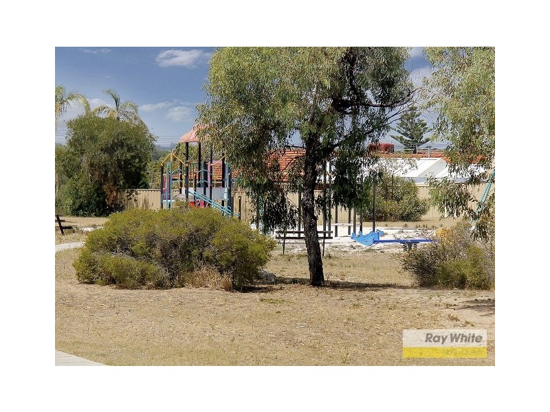 15 Barrallier Way, Padbury WA 6025