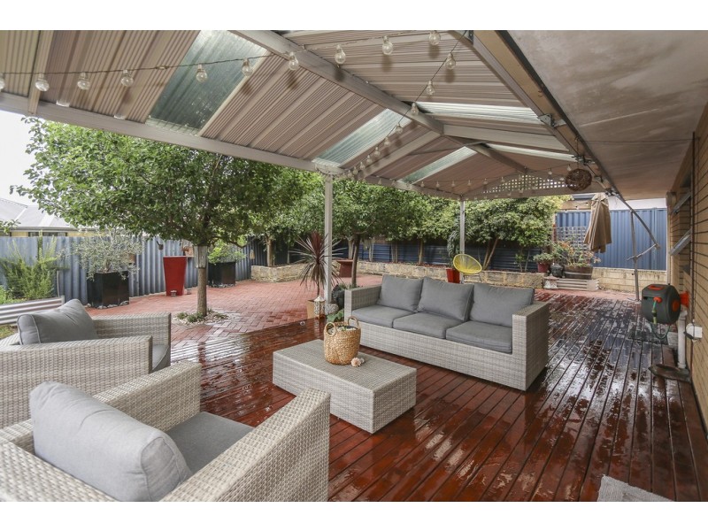 3 Tenardi Court, Greenwood WA 6024