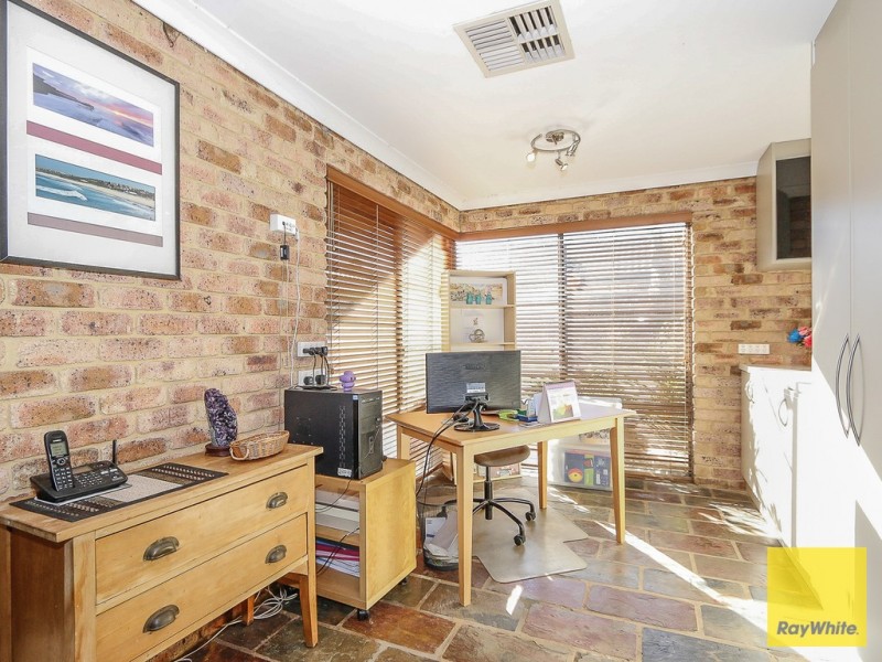 1 Karuah Way, Greenwood WA 6024