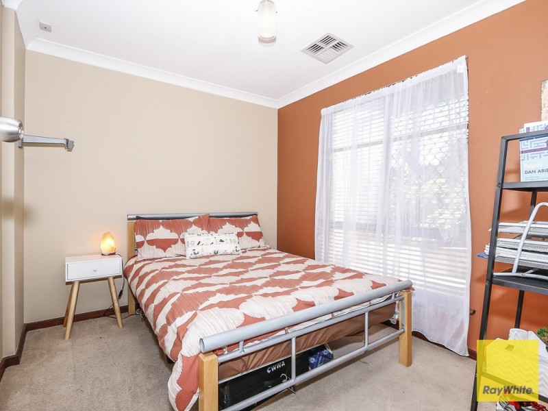 1 Karuah Way, Greenwood WA 6024
