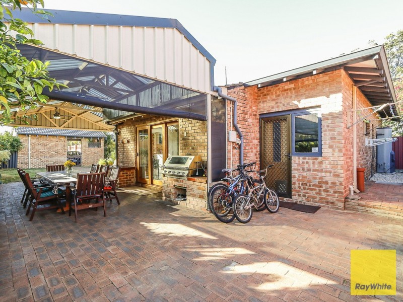 1 Karuah Way, Greenwood WA 6024