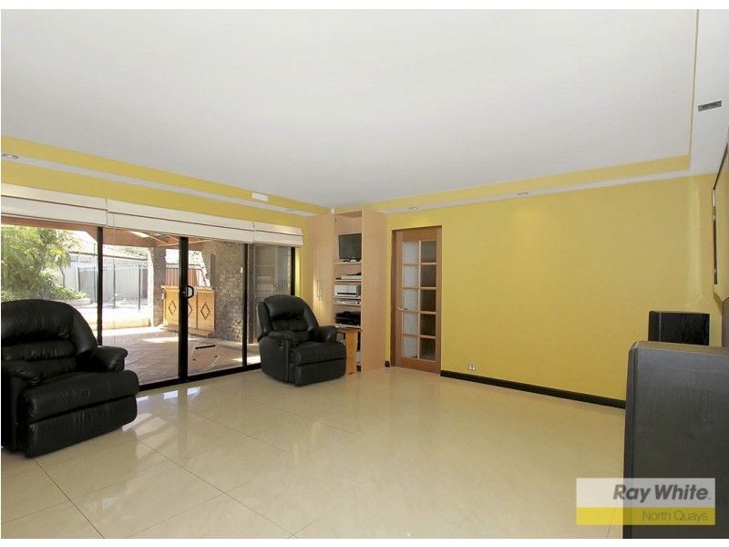 8 Hispano Place, Carine WA 6020