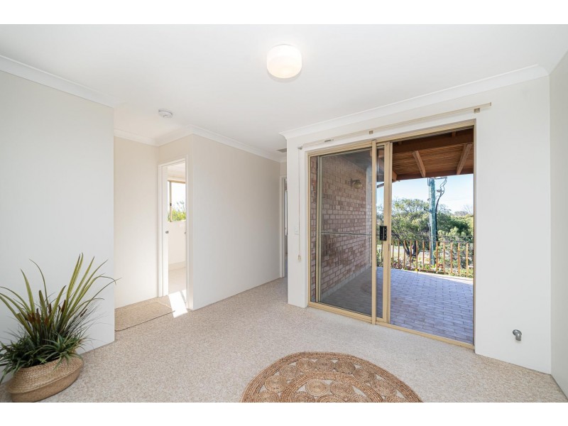 90/7 Harman Road, Sorrento WA 6020