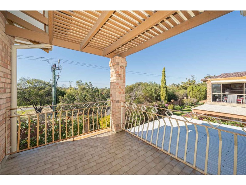 90/7 Harman Road, Sorrento WA 6020