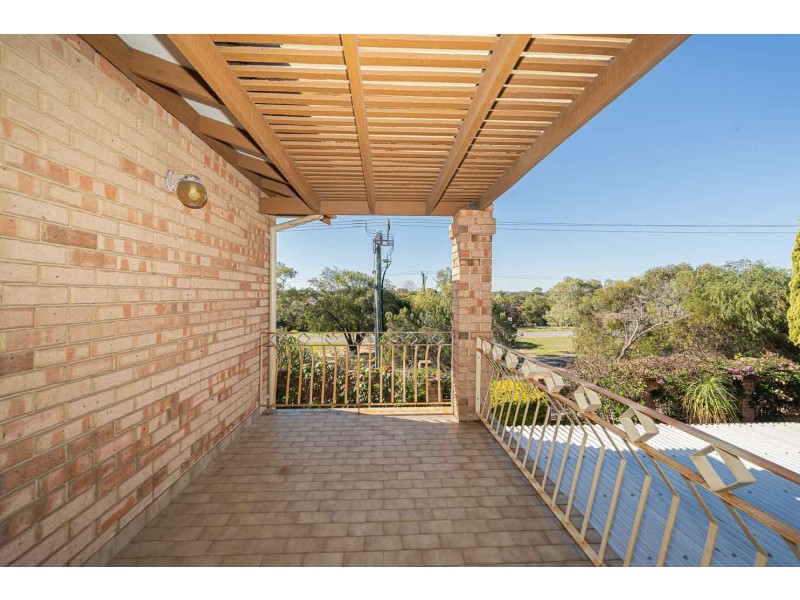 90/7 Harman Road, Sorrento WA 6020