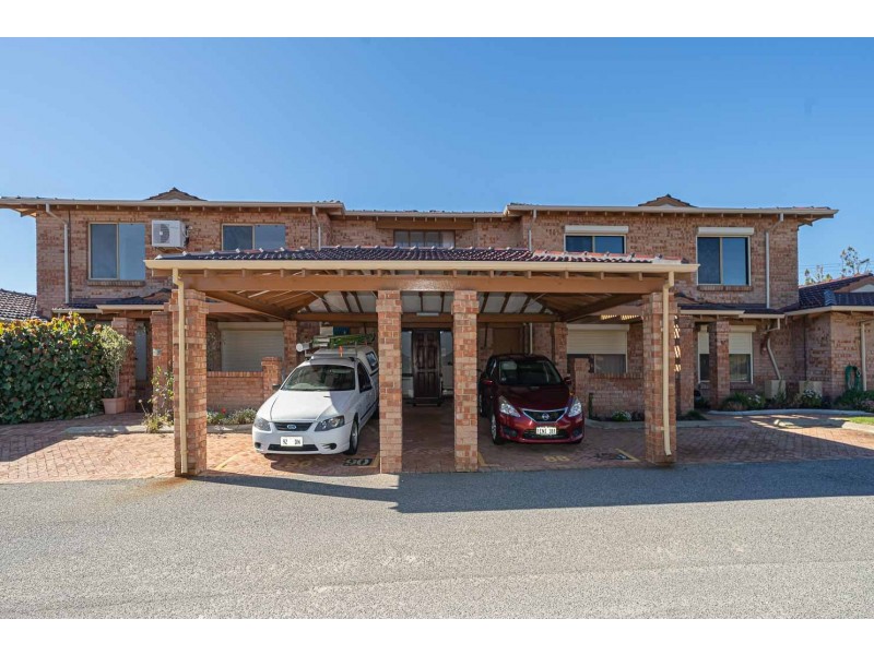 90/7 Harman Road, Sorrento WA 6020