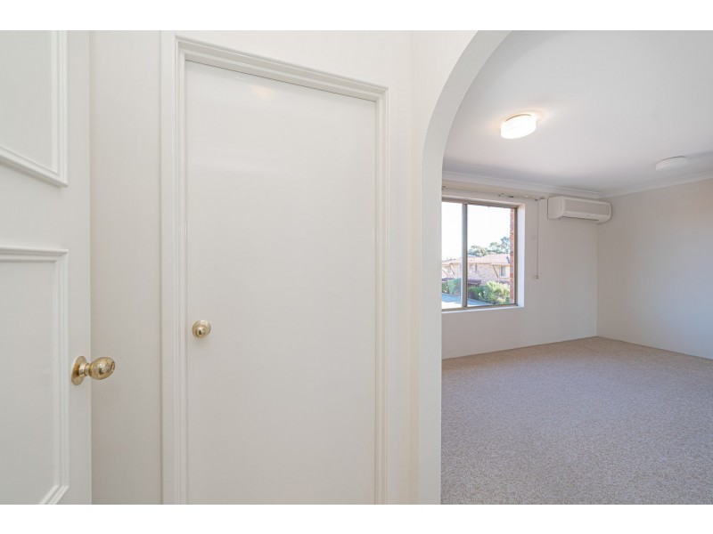 90/7 Harman Road, Sorrento WA 6020