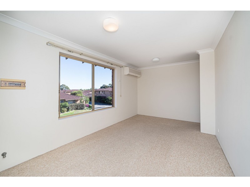 90/7 Harman Road, Sorrento WA 6020
