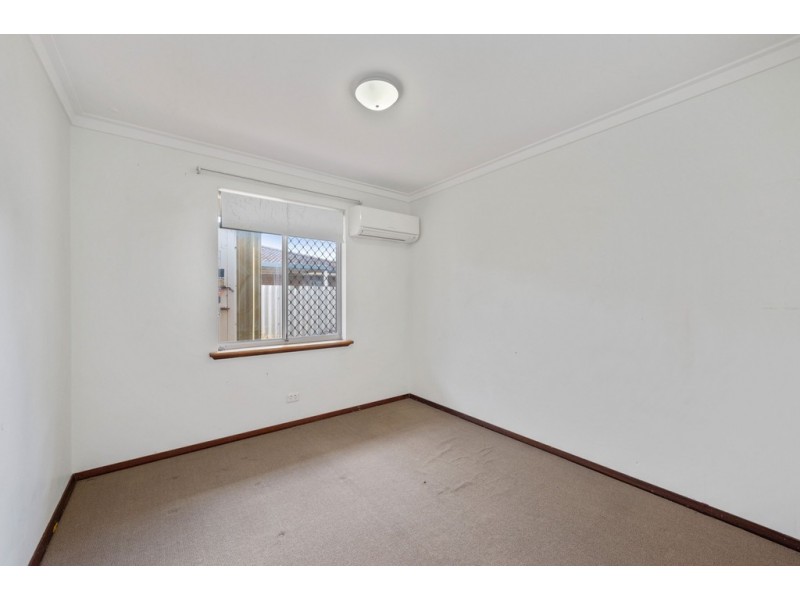 10 Giles Avenue, Padbury WA 6025