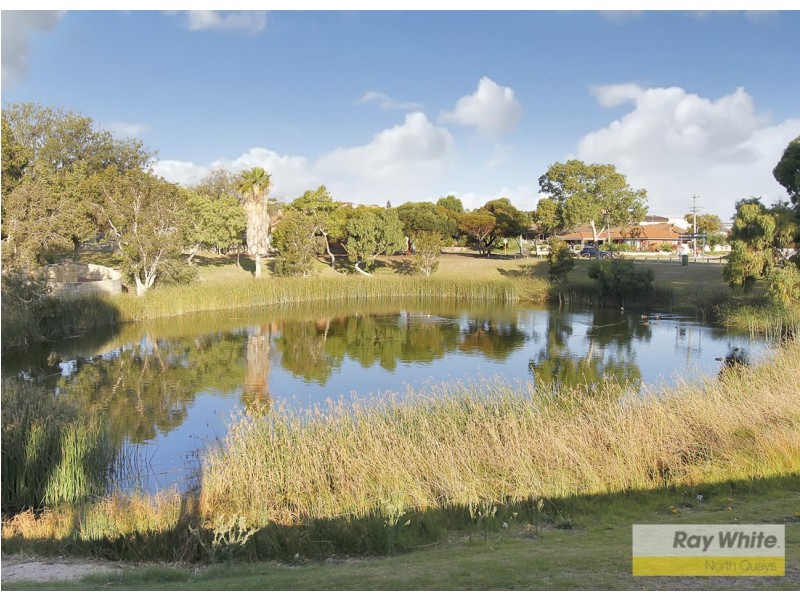 26 Angove Drive, Hillarys WA 6025