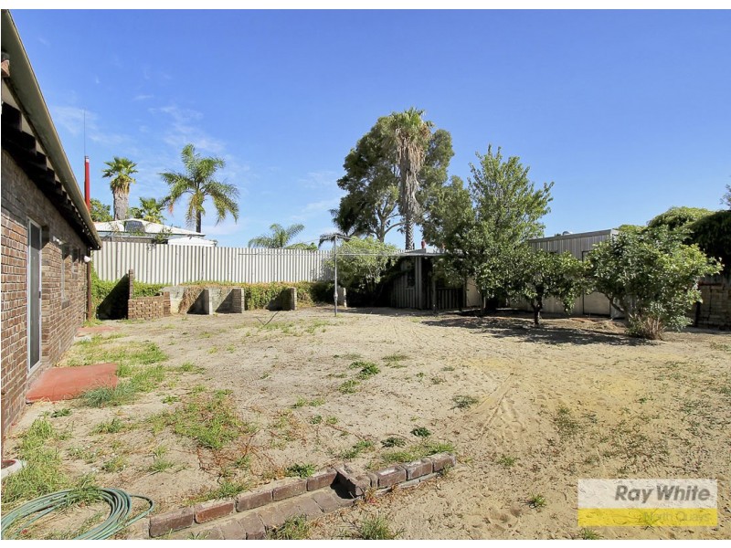 5 Hann Place, Padbury WA 6025