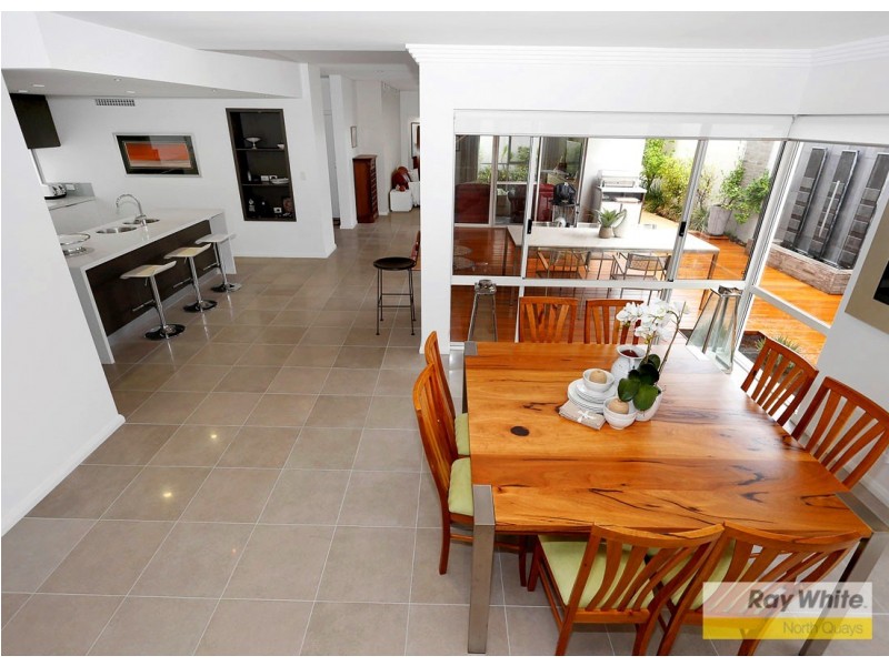 9 Maldives Drive, Hillarys WA 6025