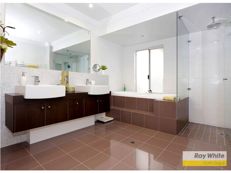 9 Maldives Drive, Hillarys WA 6025