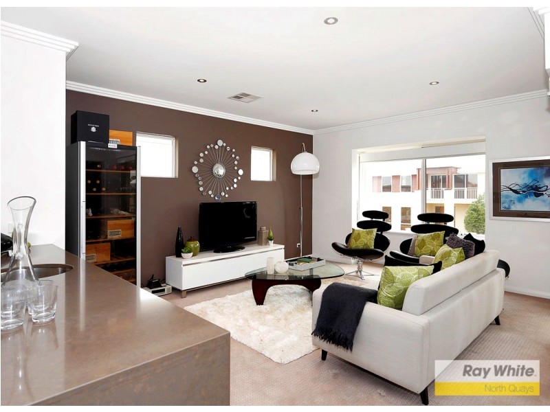 9 Maldives Drive, Hillarys WA 6025