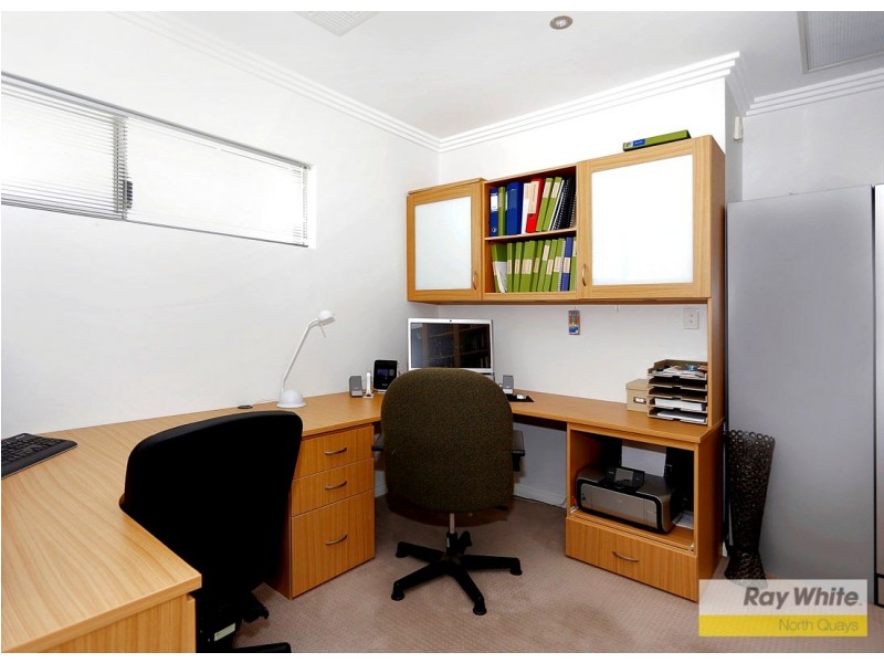 9 Maldives Drive, Hillarys WA 6025