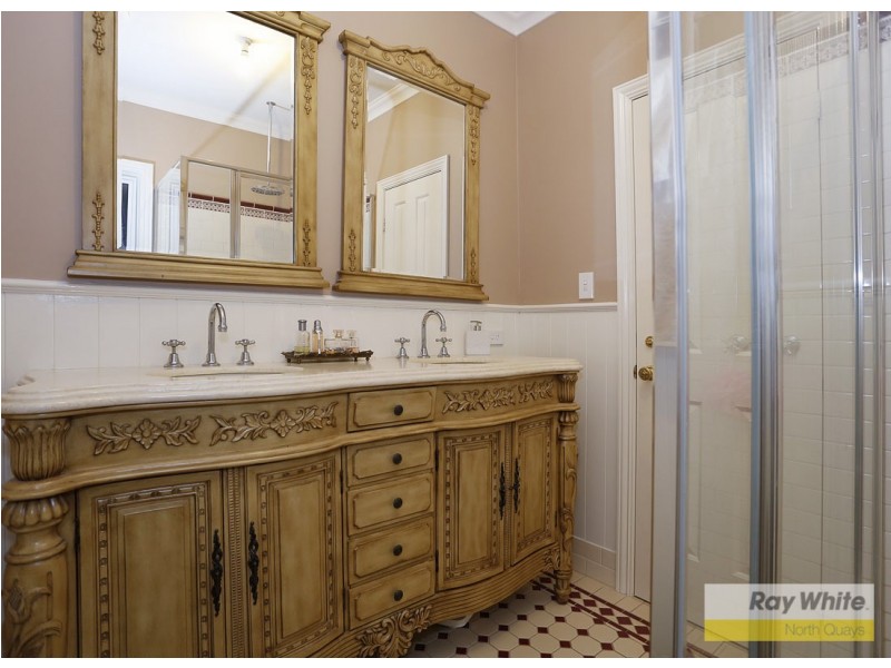 225 Woodside Street, Doubleview WA 6018