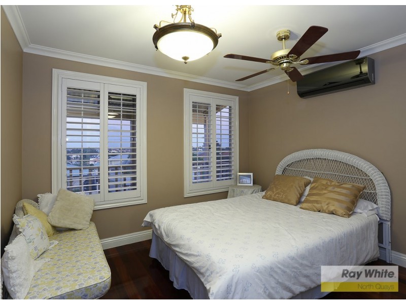 225 Woodside Street, Doubleview WA 6018