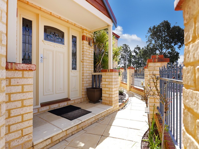 40 St Pauls Crescent, Joondalup WA 6027