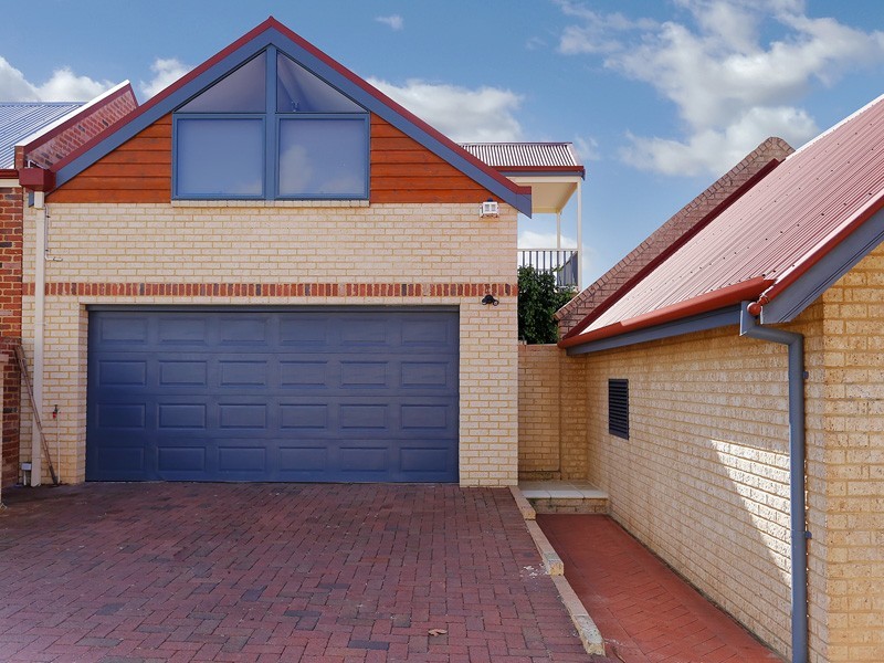 40 St Pauls Crescent, Joondalup WA 6027