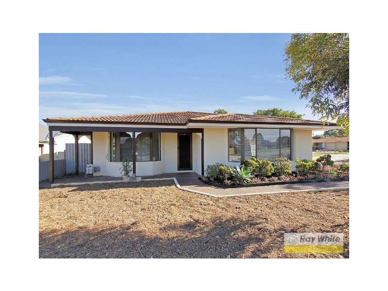 1 Lucine Court, Heathridge WA 6027